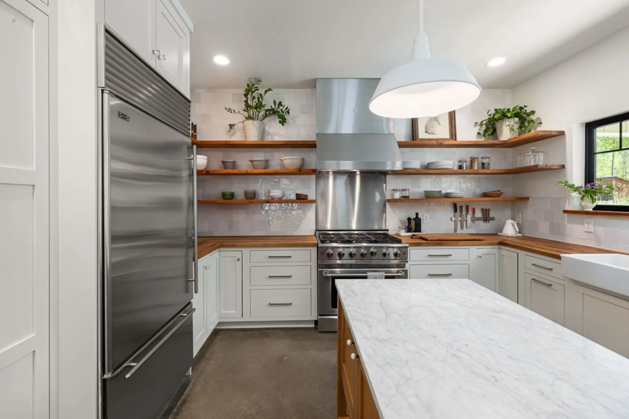 Finished remodeled kitchen after completion