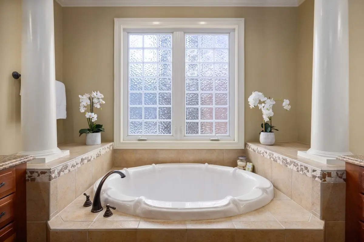Bathroom Remodeling — project photo 3